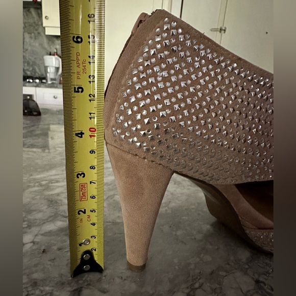 Jeffrey Campbell “Rally” High Heels - Picture 7 of 7